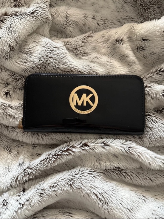 Michael Kors Handbags - Michael Kors Black Patent Zip Wallet with Gold MK Emblem